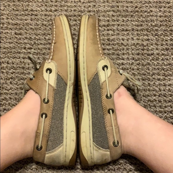 Sperry - Picture 2 of 4